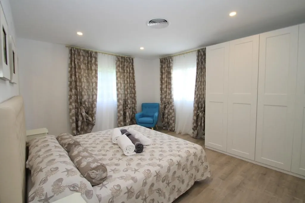 Arenda Villa Alamo Pino Alto 미아미플라자 스페인